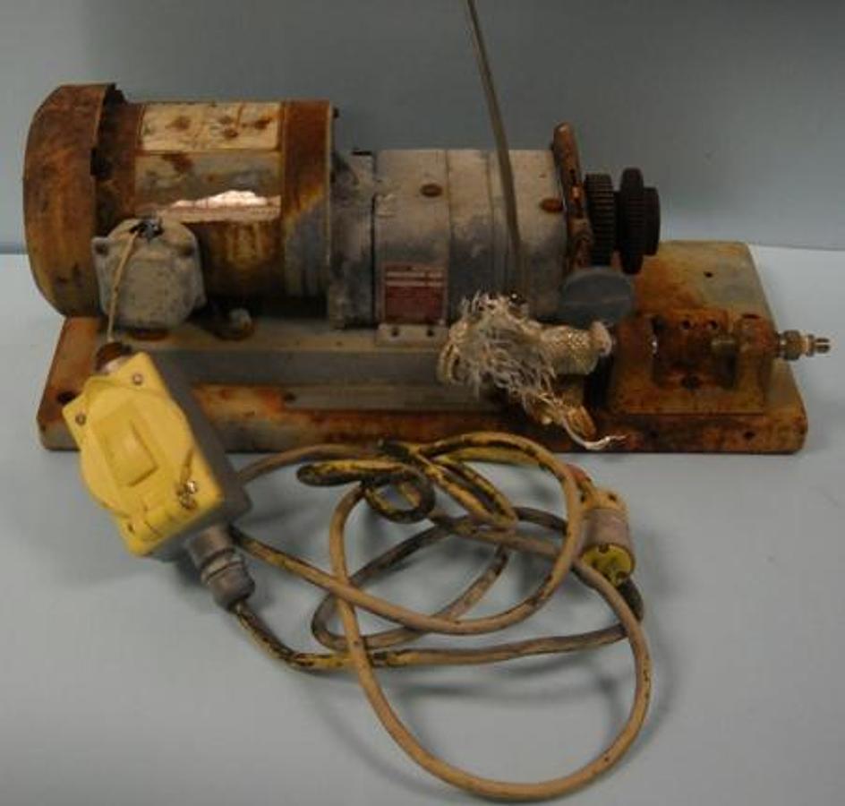 Used NICHOLS ZENITH PRECISION METERING SYSTEM SKID MOUNTED MOTOR AND GEAR (PUMP REMOVED) GEAR = ZERO MAX SPECIAL DRIVE MODEL: 100JKS100