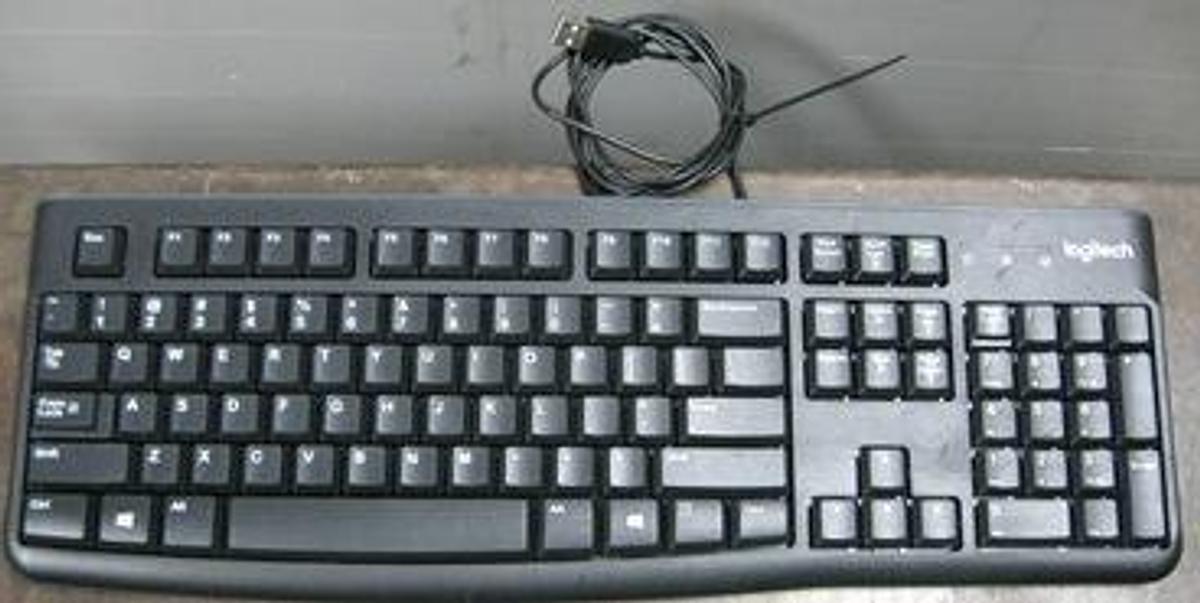 Used LOGITECH COMPUTER KEYBOARD