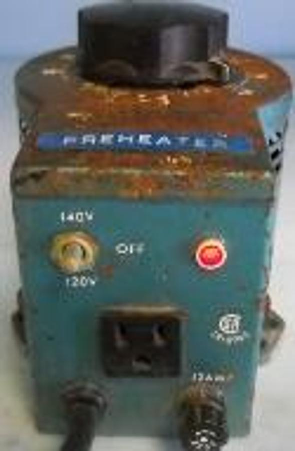 Used QTY. 1. STACO VARIABLE INPUT 120V OUTPUT 0-120/140 12AMP TYPE: 3PN10T0 DIMENSION: 7"X5"