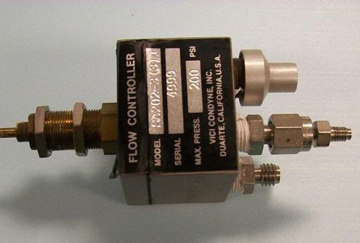 Used QTY. 1. VICI CONDYNE