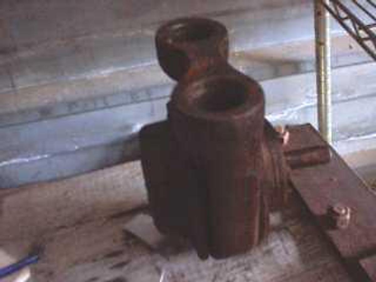 Used QTY. 1. TUTHILL PUMP CO. GEAR PUMP 1-1/2" INLET AND OUTLET