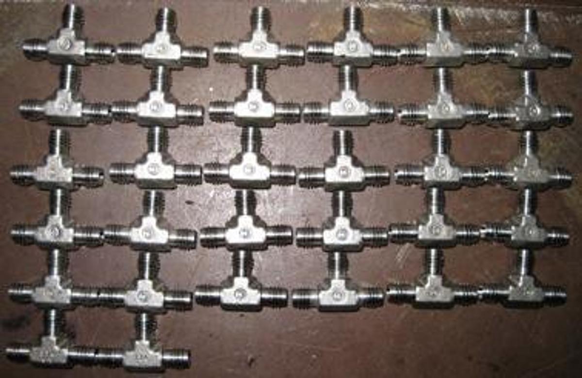 Used SWAGELOK C TYPE