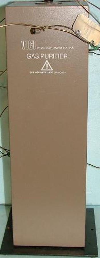 Used QTY. 1. VICI VALCO INSTRUMENTS CO. INC. GAS PURIFIER USE WITH INERT GAS ONLY MODEL HP2