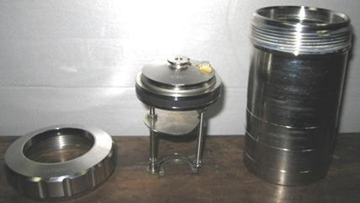 Used IKA WERKE PRESSURE VESSEL