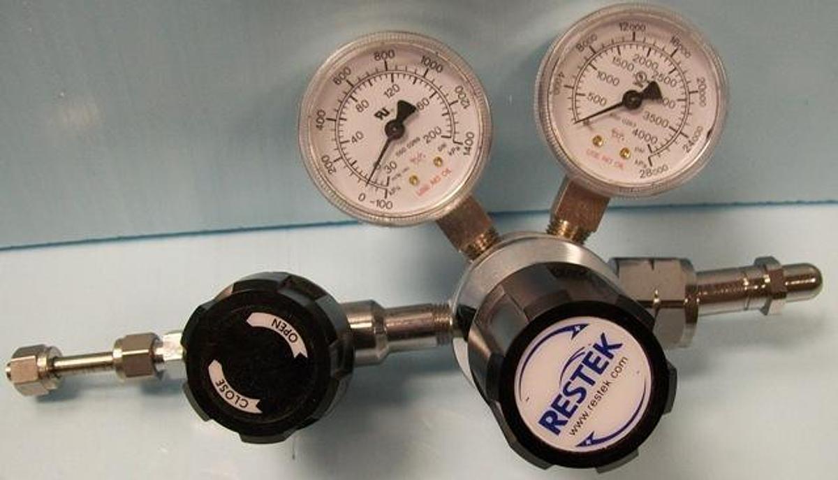 Used RESTEK PRESSURE GAS REGULATOR MODEL: 20647