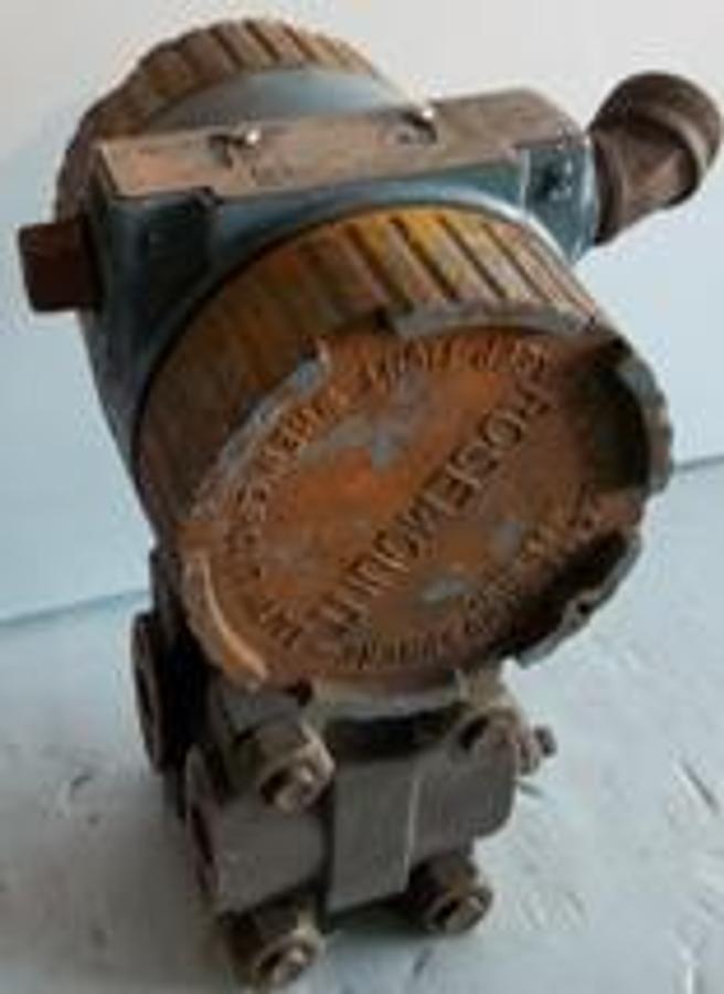 Used QTY. 1. ROSEMOUNT TRANSMITTER