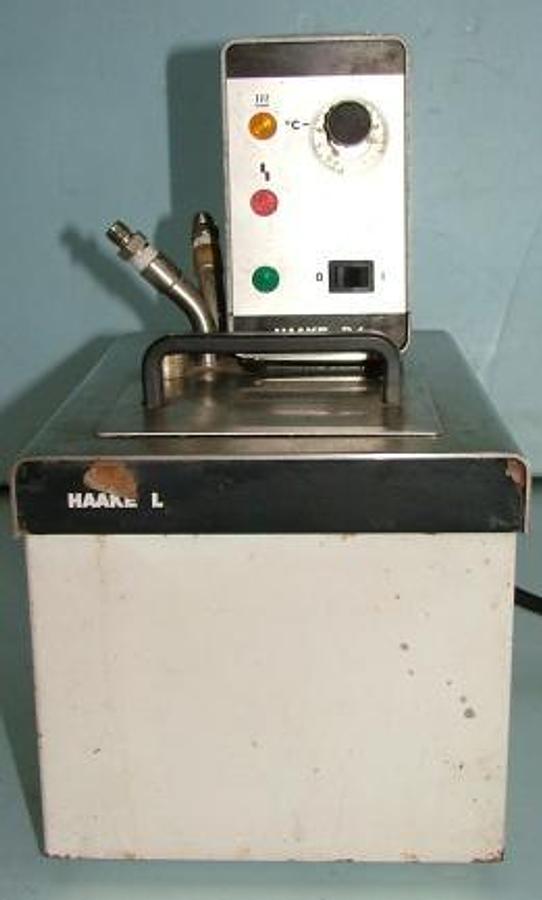 Used HAAKE L TYPE 000-4493 NR 814214 1050VA 115V 60HZ KL 0 P/N 12879 GOERZALLEE 249 1000 BERLIN 37 PIESELSTRASS 4 93 DEG C HEATS ONLY.
