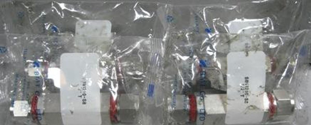 Used QTY. 4. SUPERLOK T&S SBVI210-S8