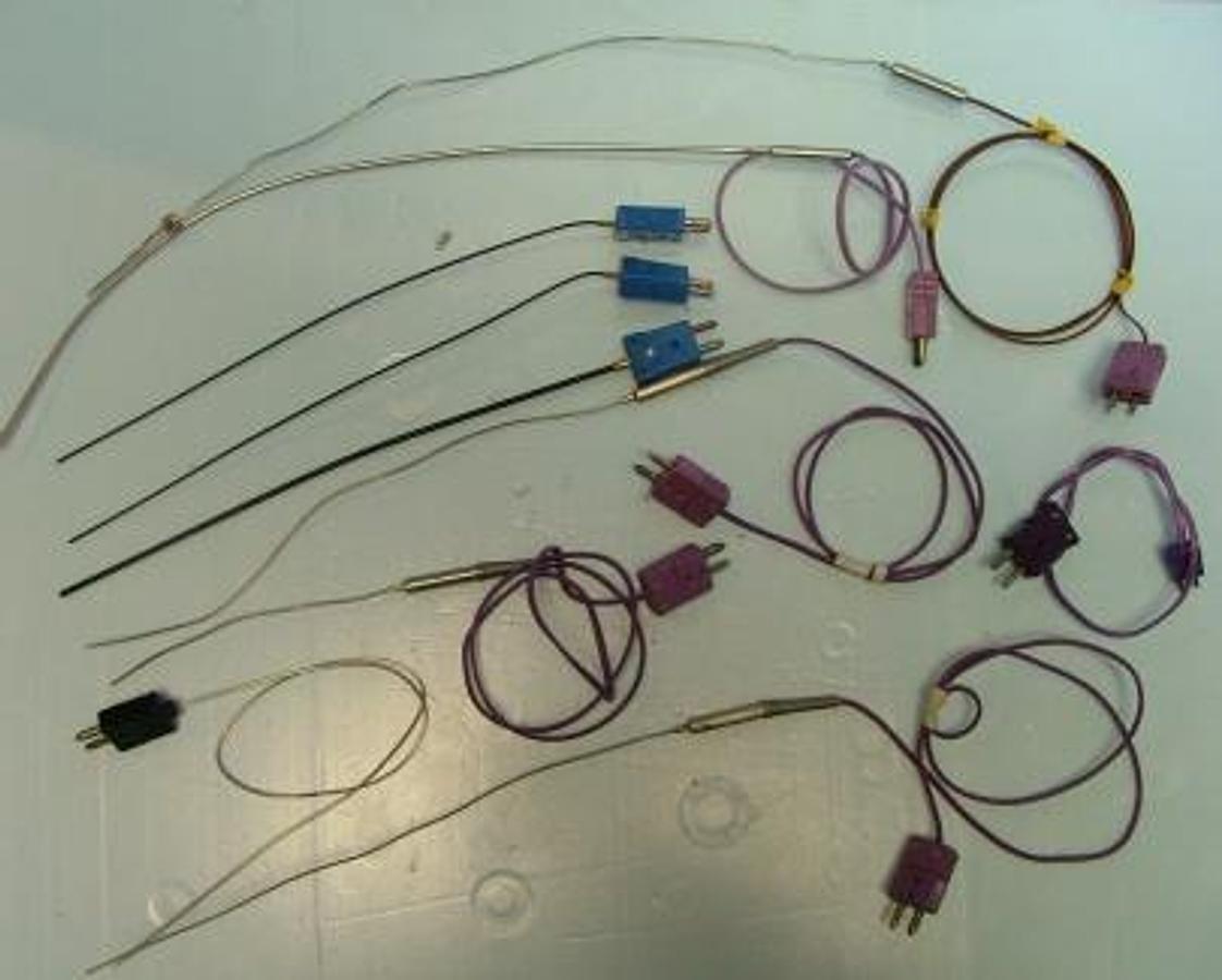 Used THERMOCOUPLES WITH ADAPTER CABLE