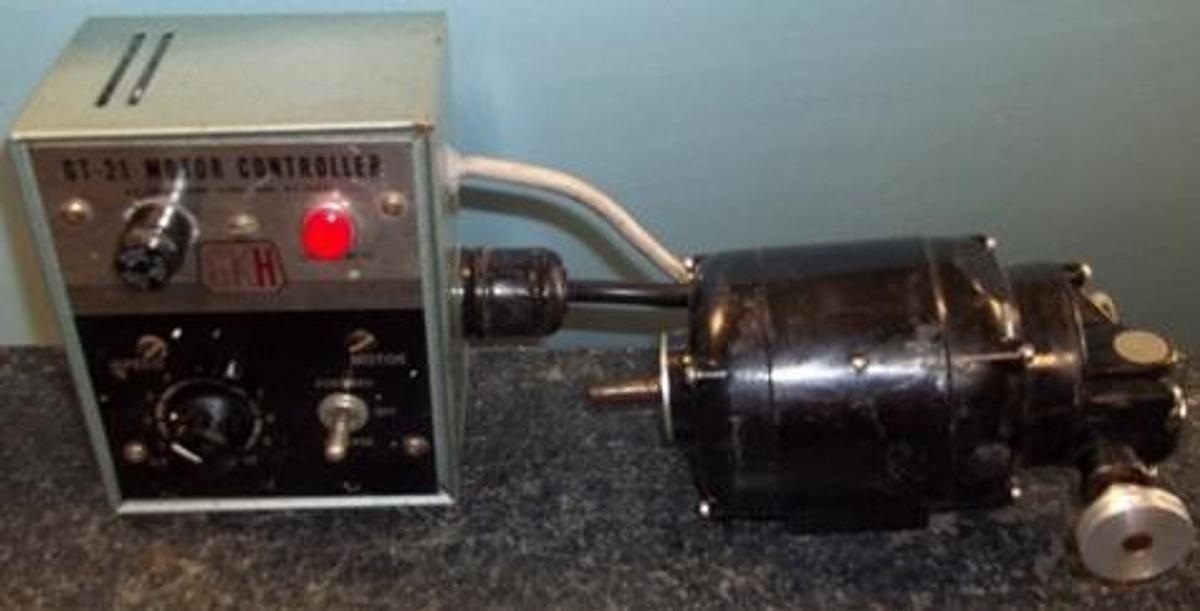 Used GKH HEAVY DUTY OVER HEAD RING STAND STIRRERS 115V .36A RPM 6000 MODEL GT 21 WITH CONTROLLER WITH FORWARD AND REVERSE CONTROL.