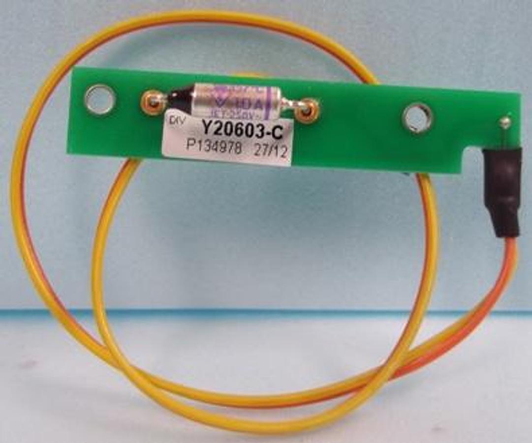 Used QTY. 1. ISL BY PAC FP93 5G2 FLASH POINT TESTER PART: SEFUSE CARTE DETECTION FEU SF 152E 157 DEG. C. 10A JET 250V 1135 PART NO.: Y20603-C DIV P134978 27/12.