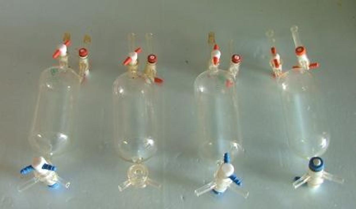Used SPECIAL GLASS APPARRATUS FUNNEL