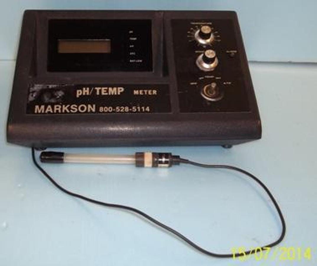 Used MARKSON PH/TEMP METER MODEL: 671P