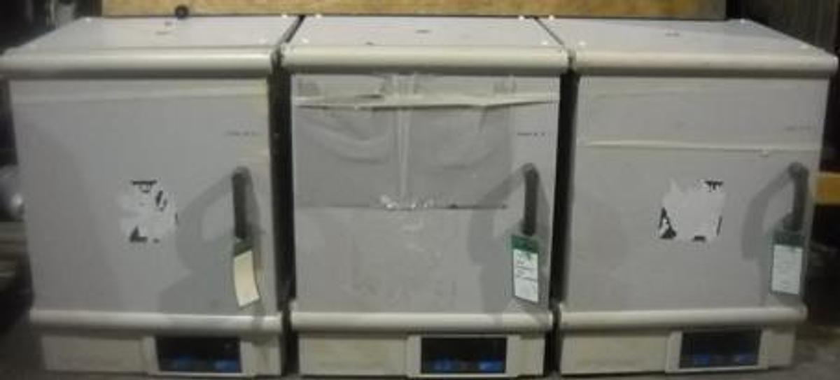 Used FISHER SCIENTIFIC