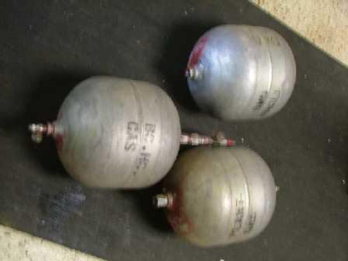 Used QTY. 2. LARGE ROUND ALUMINUM ALLOY MIX DRUMS (SAMPLE CYLINDERS) ALL WITH VALVES