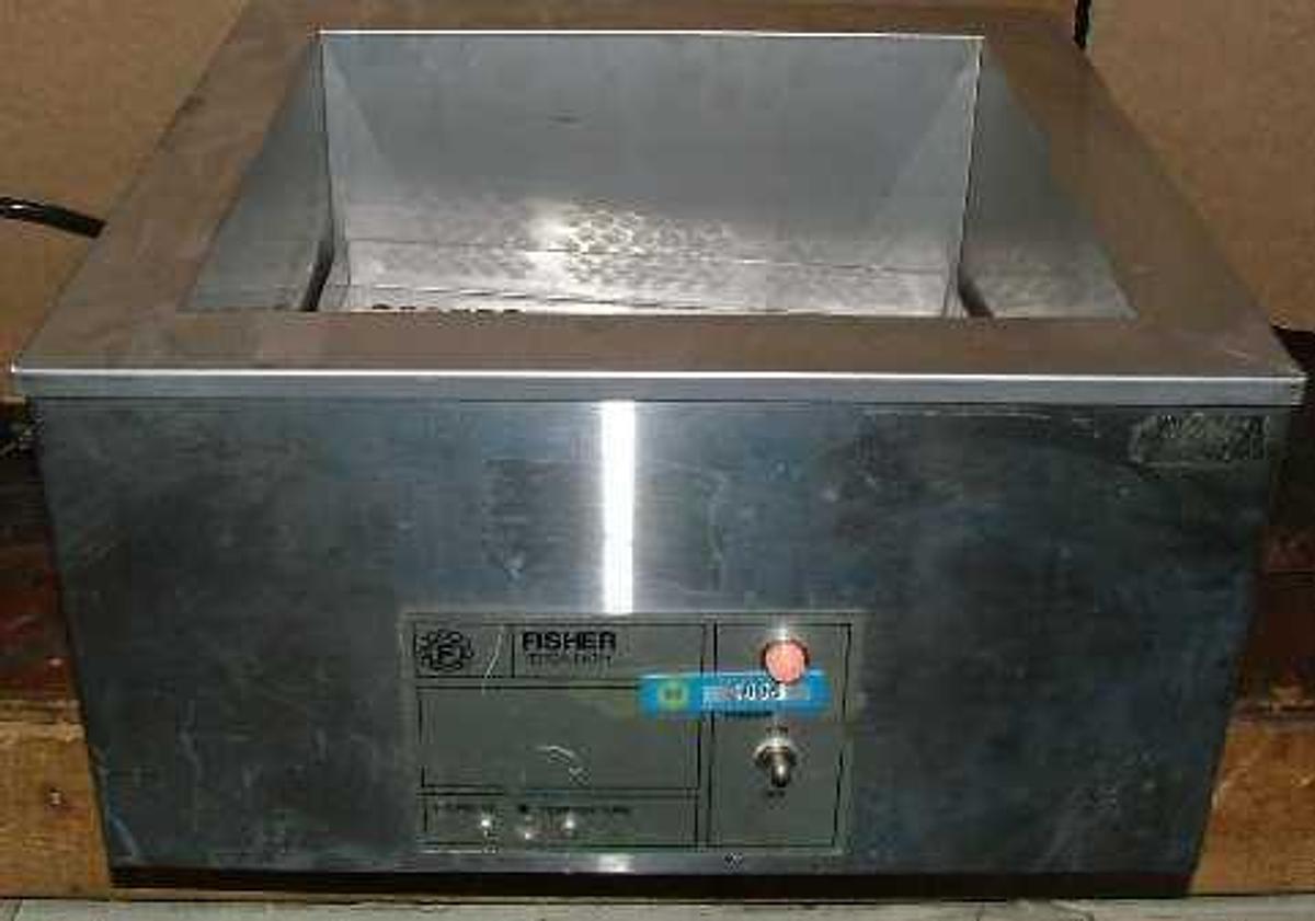 Used QTY. 1. FISHER VERSA-BATH AMBIENT TO 100 DEG. C. UNIFORMITY +/- 0.2 DEG. C. @ 37 DEG. C. MODEL: 131