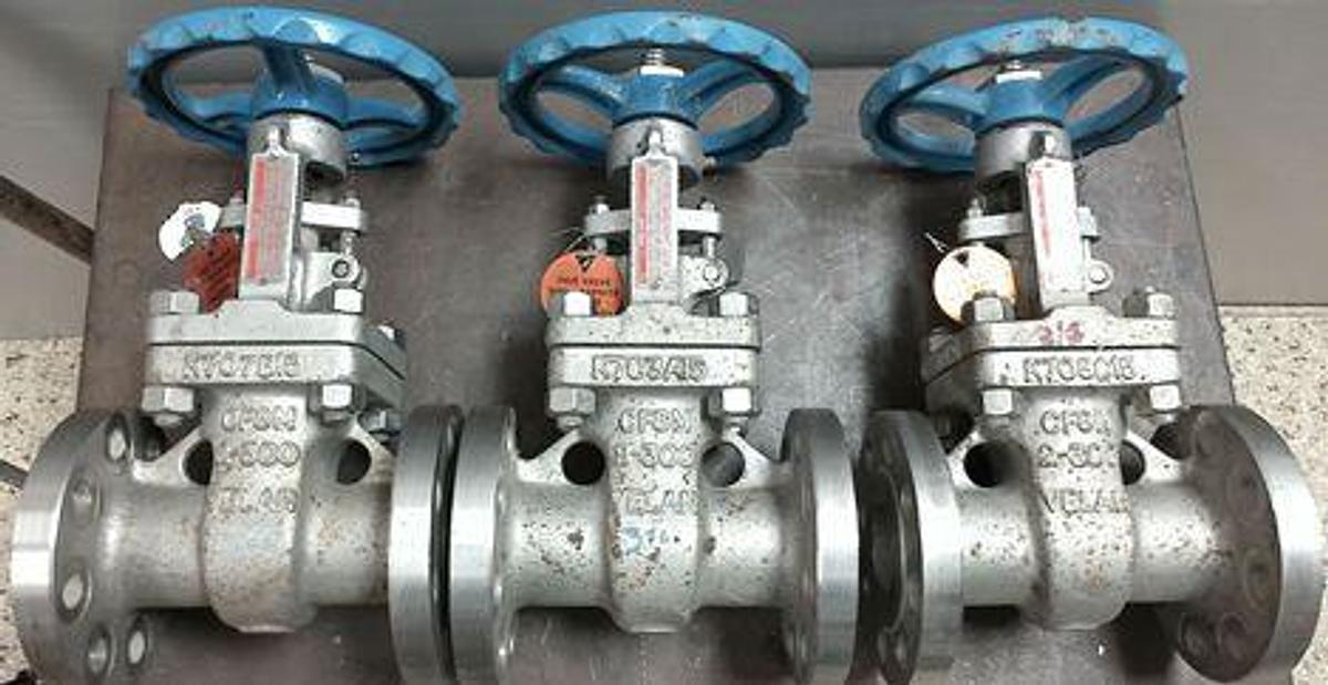 Used VELAN 2" 300 CF8M RAISED FACE FLANGED GATE VALVE
