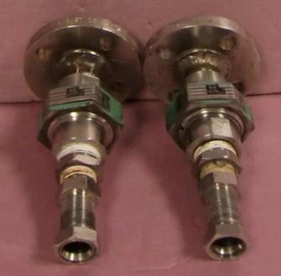 Used U.S.B. SAFETY SYSTEMS FLANGE TYPE; UA-2 FLANGE RATING 1" L 3000# PT# FC-0-0039-014 S/O: A8500146-2 MAT'L: 316/CS.