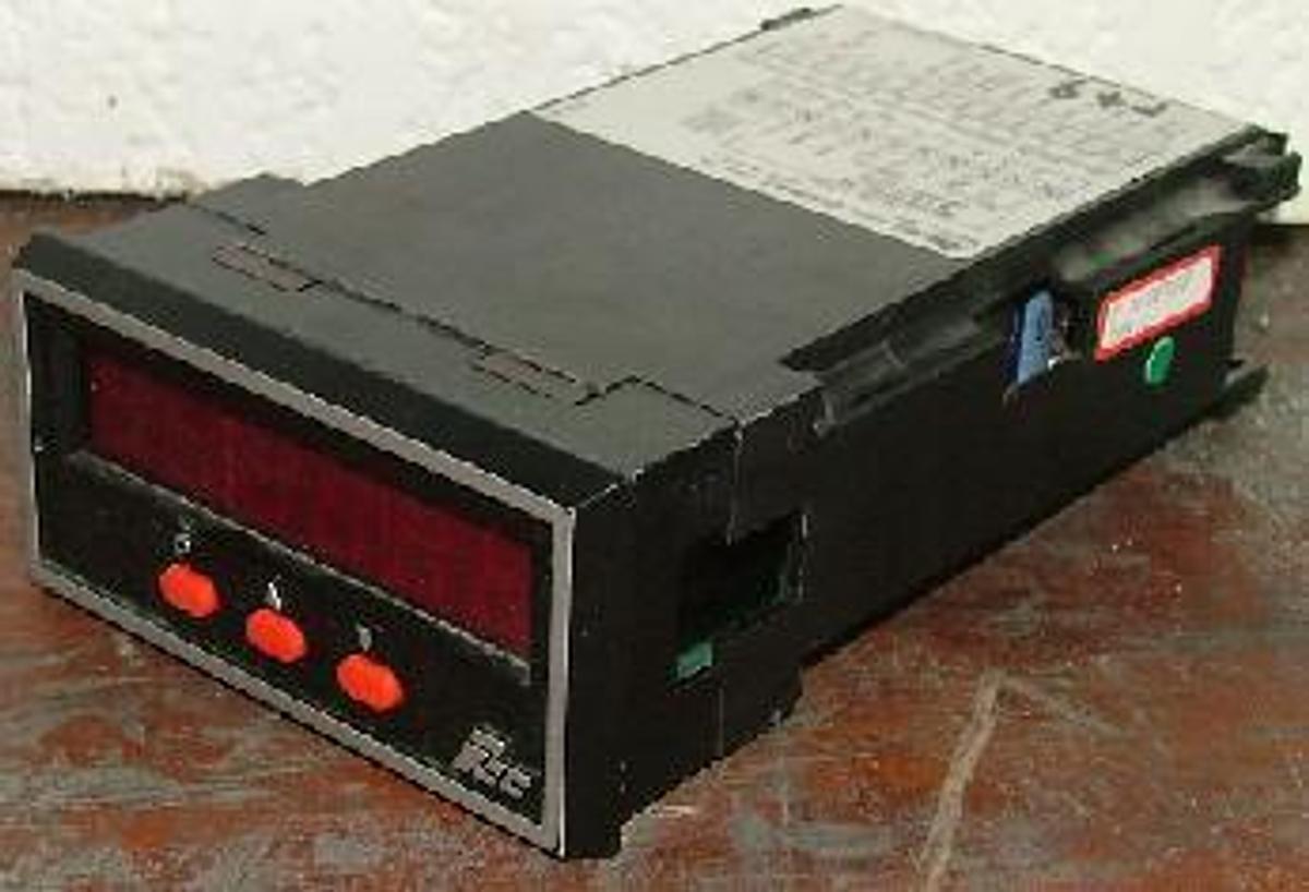 Used RED LION CONTROLS PT# IMP23107 3994/ MODEL: IMP