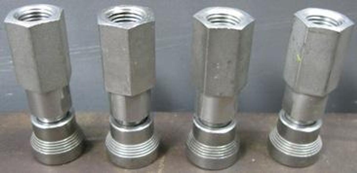 Used SWAGELOK ¼" QUICK CONNECT/RELEASE FITTING