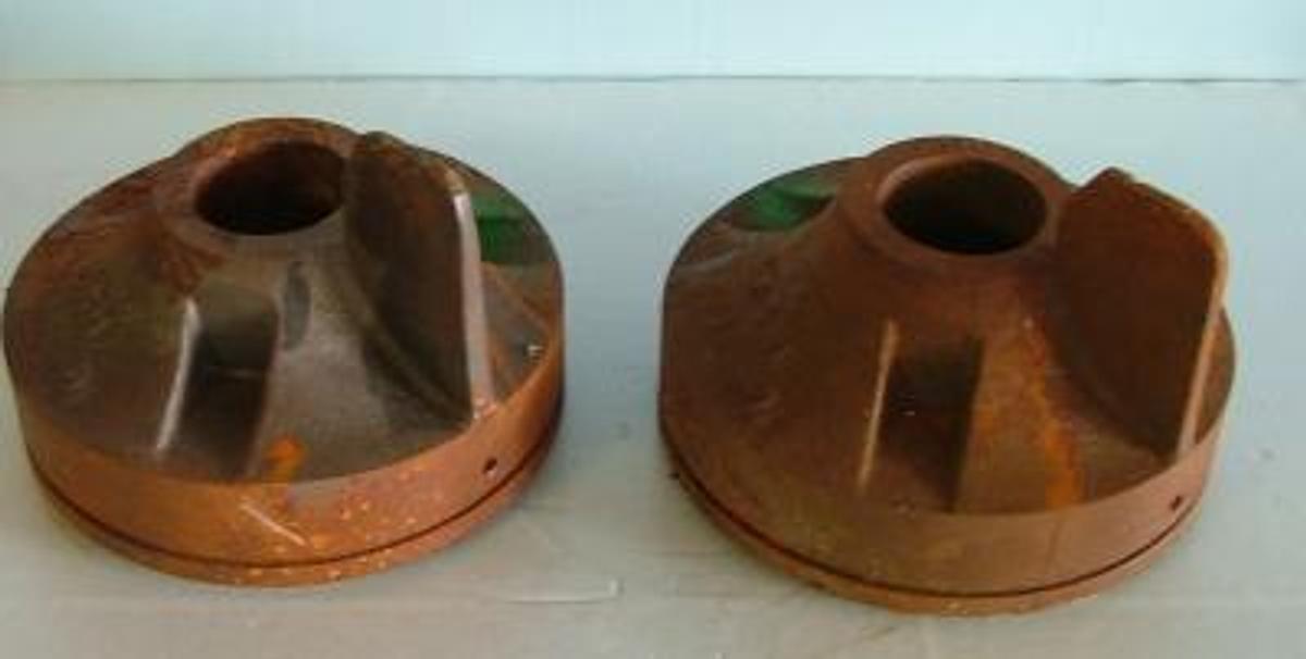 Used PEERLESS PUMP BOX; STUFFING: 3 IN ID X 8 IN OD X 1-3/4 I ROD DIAMETER: SIZE: 3 IN ID X 8 IN OD X 1-3/4 IN D MATERIAL: METAL PEERLESS PUMP: 2677269-040 STUFFING BOX