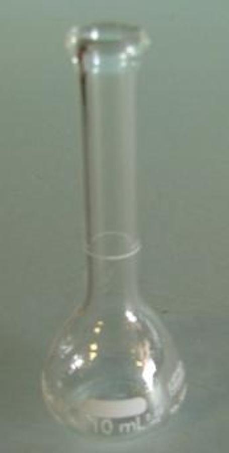 Used QTY. 1. PYREX: NO. 5580 VOLUMETRIC FLASK 10ML TC 20 DEG.C
