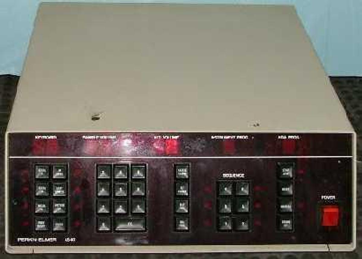 Used PERKIN ELMER AS 40 AUTO SAMPLER CONTROLLER