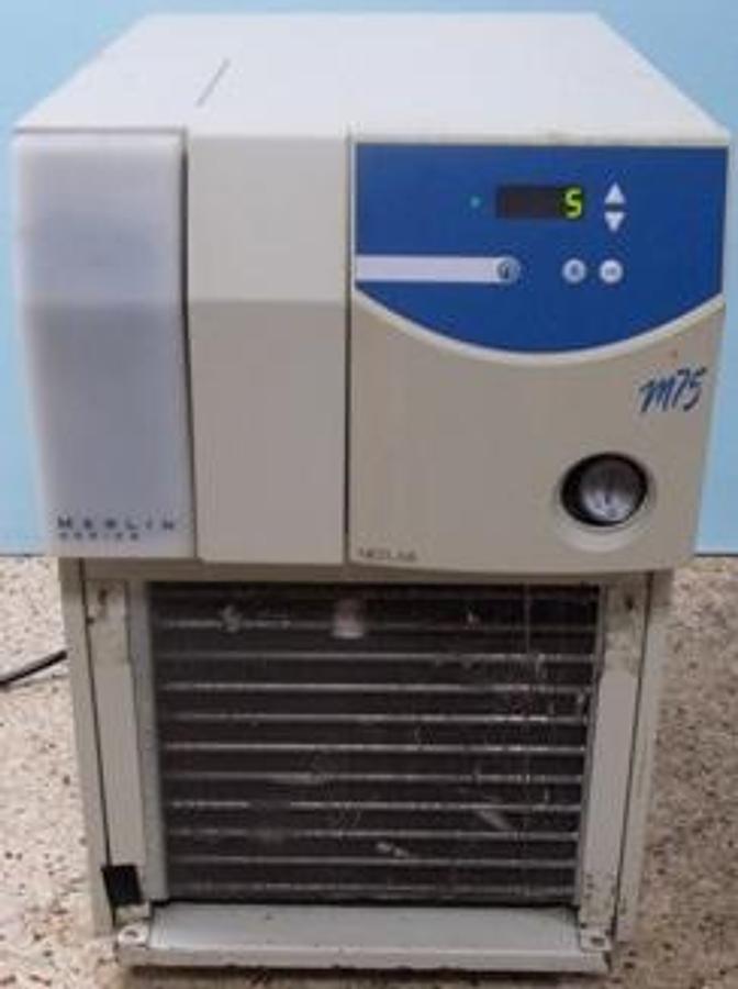 Used QTY. 1. NESLAB MERLIN SERIES M75 CHILLER