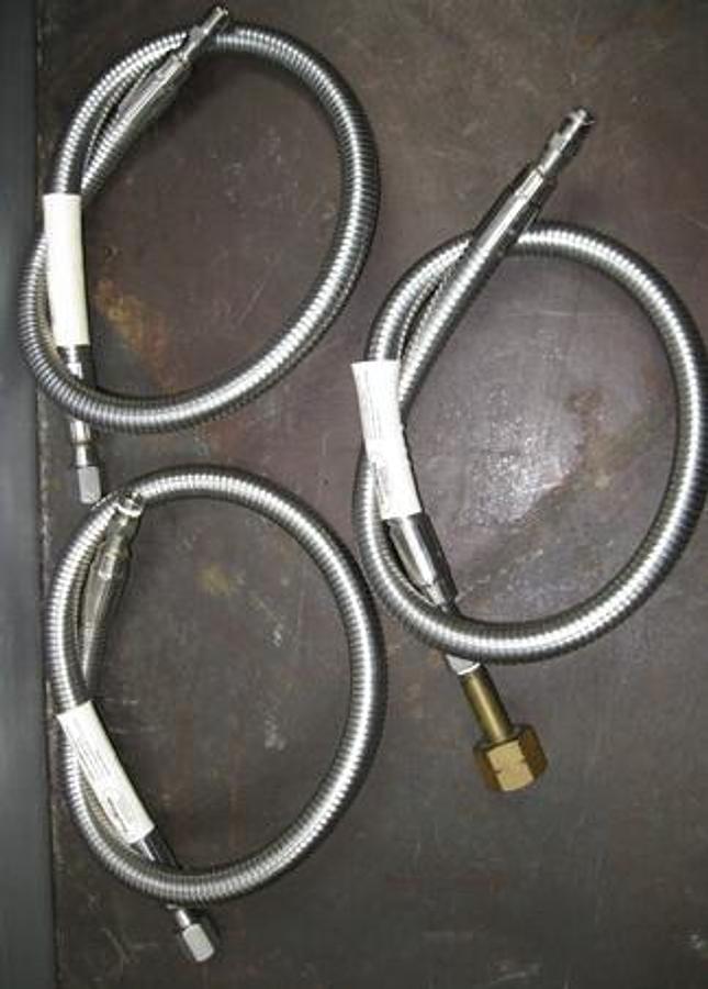 Used QTY. 3. PROSTAR PLATINUM PRAXAIR SPECIALTY GASSES AND EQUIPMENT