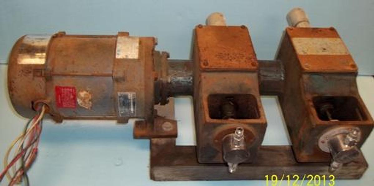 Used QTY. 1. MILTON ROY COMPANY DUAL PUMP (1000 PSI) W/MOTOR MOD#: MD2-M30/60-PO2/04-5 SN: 185872-1A CAP: .081 MOD# MD2-M30/60-P02/04-5 SN: 185872-1B/CAP: .65 MOTOR UNDERWRITERS LABORATORIES Y236678 VOD 56C17G201013W RPM: 1725 VOLTAGE: 115/230 60HZ.
