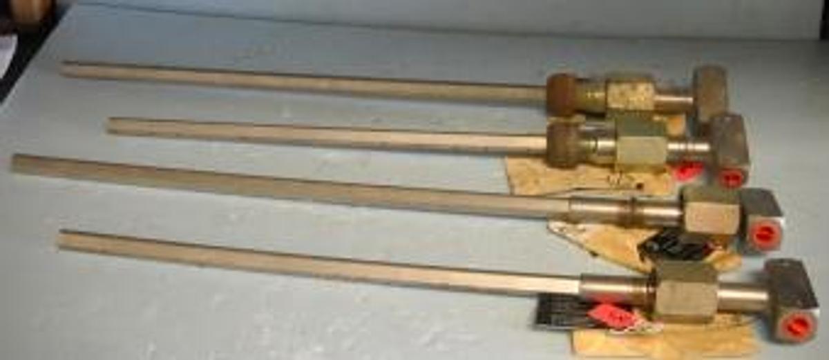 Used QTY. 4. ANNUBAR DIETERICH DIAMOND II FLOW METER STATION MODEL: DCR-25 PIPE I.D. 19.500 IN. MAX ALLOWABLE DP 101.27 IN. H2O MAX. PRESSURE 900 PSI