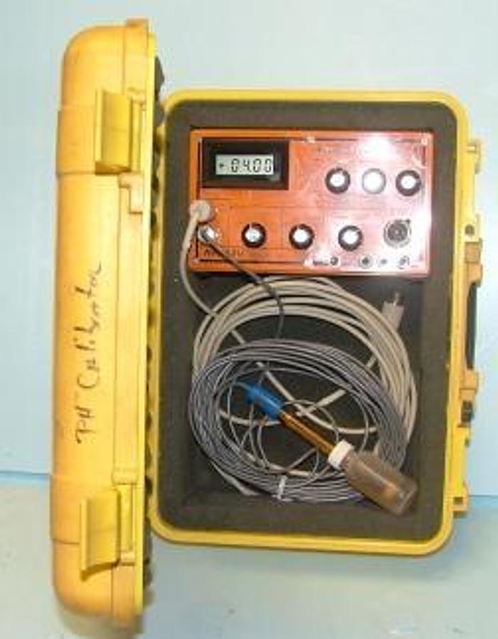 Used NASSAU INSTRUMENTS AUTO PH CALIBRATOR MODEL 2090