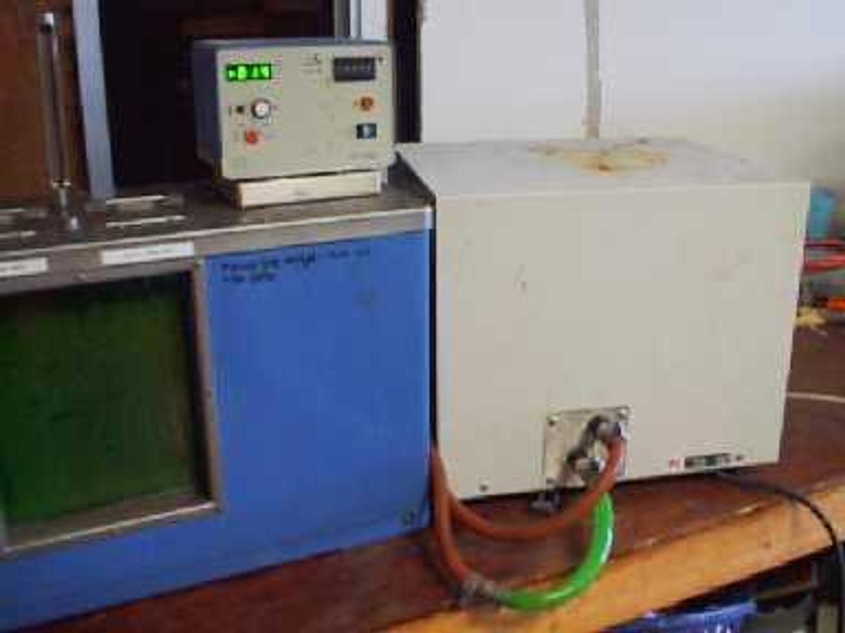 Used POLYSCIENCE FLOW THROUGH CHILLER MODEL KR-60A