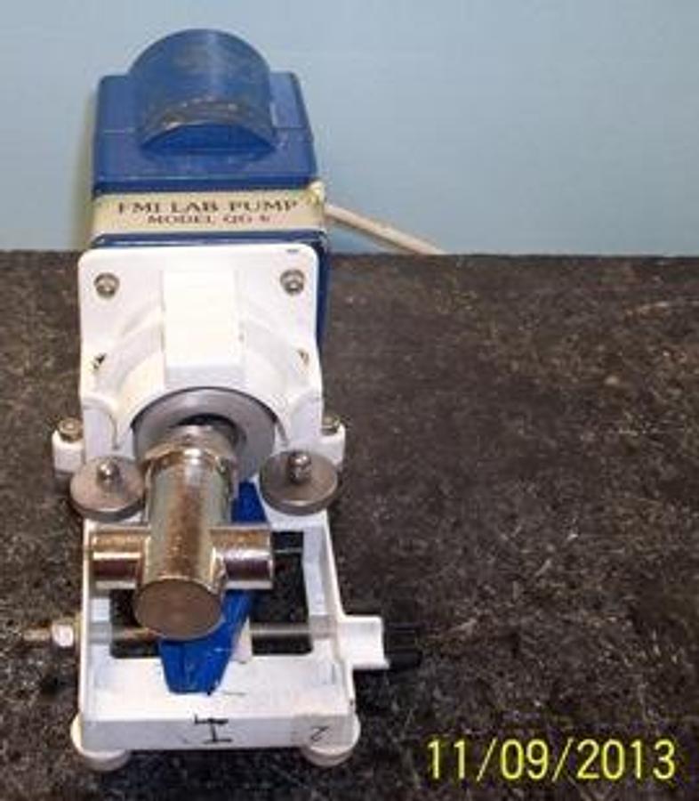 Used FLUID METERING INC TYPE: QG-6 FMI LAB PUMP MODEL: QG6-1 W/ PISTON DIAMETER Â¼" FLOW RANGE ML/MIN 0 TO 1.9 PRESSURE PSIG 75 W/ MOTOR MODEL: V06231AA11 VOLTS: 115 AC 50 HZ AMP 57 PHASE 1 DUTY CONT AUTO T/O OUTPUT RPM 6.8