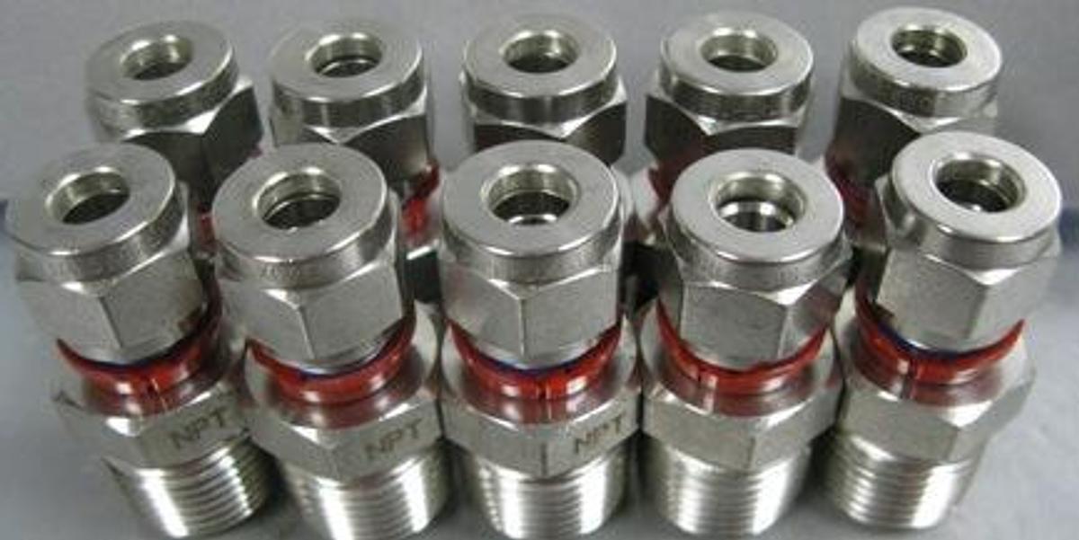 Used SUPERLOK 3/8 TUBE X 3/8 MNPT