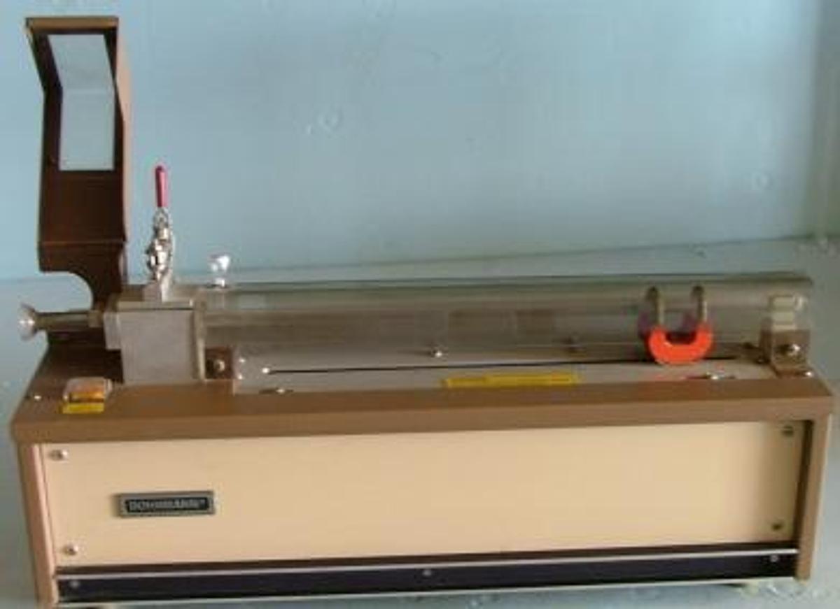 Used ROSEMOUNT ANALYTICAL DIVISION DOHRMANN MODEL 136 AUTO BOAT INLET SERIAL HI2900.