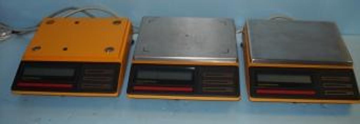 Used QTY. 3. SARTORIUS GMBH GOTTINGEN TYPE-U 4600 P+ FABR-NR: 36120178 FABR-NR:36070089 FABR-NR: 37030221 (ALL DISPLAY " L ").