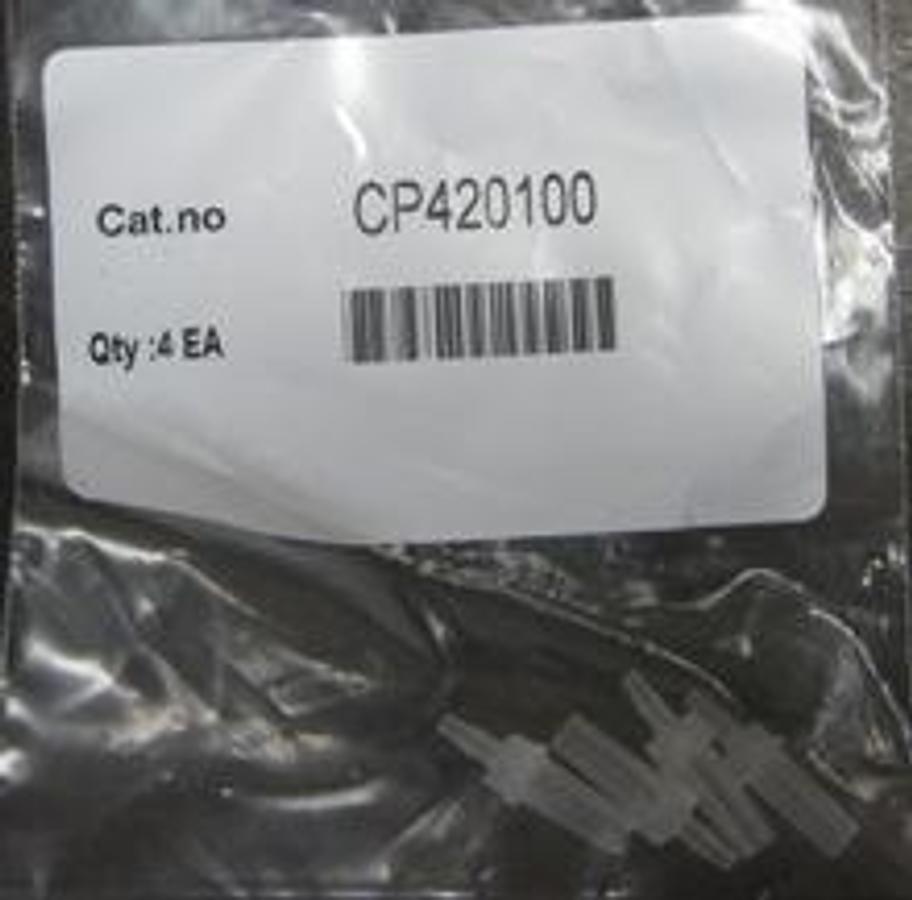 Used QTY. 4. AGILENT MALE LUER