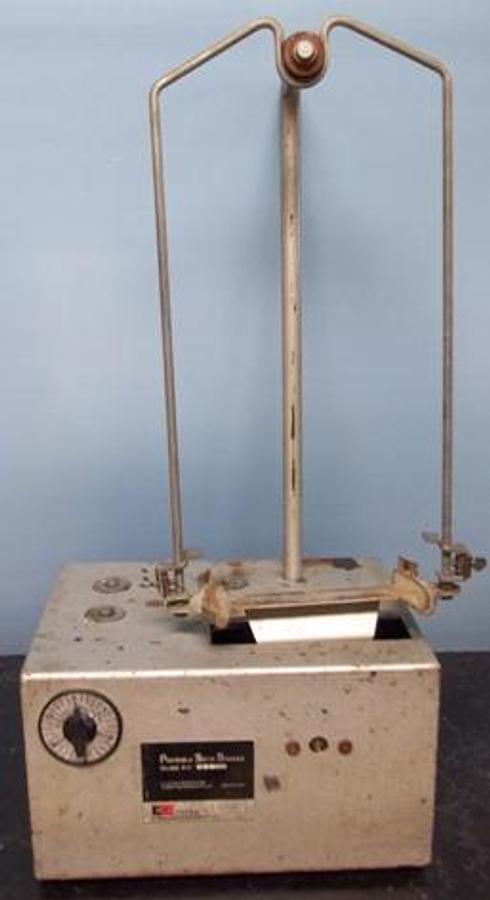 Used QTY. 1. TYLER COMBUSTION ENGINEERING INC PORTABLE SIEVE SHAKER MODELRX-24 #T-792 FOR 8" SIEVES WORKS.