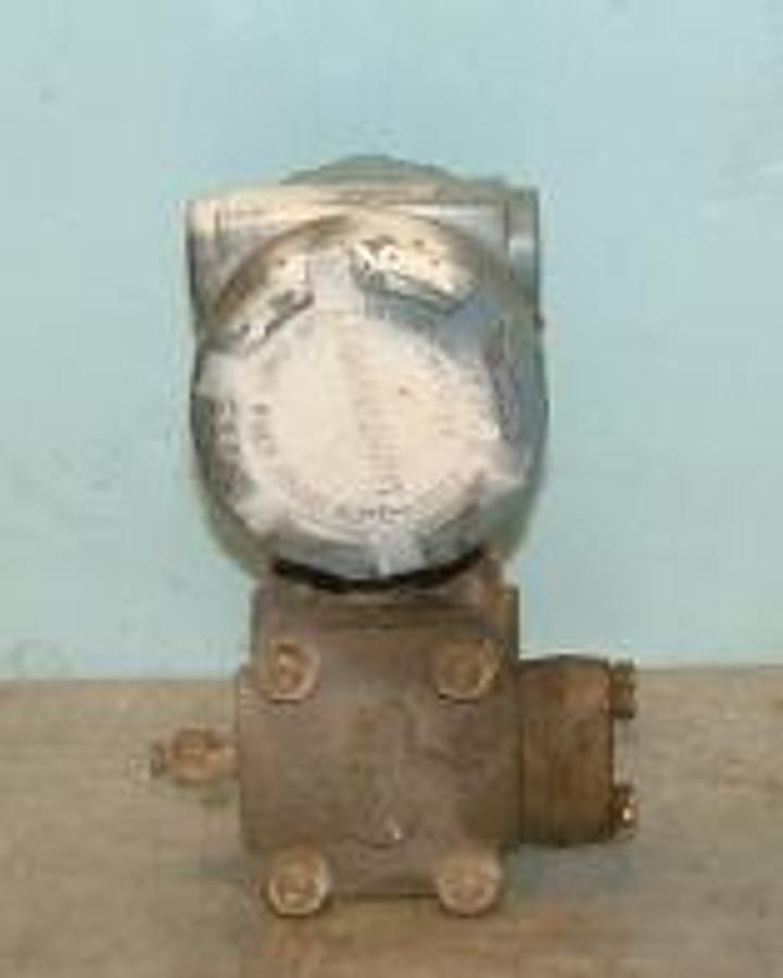 Used QTY. 1. ROSEMOUNT TRANSMITTER 1151 SMART 1151GP0S22