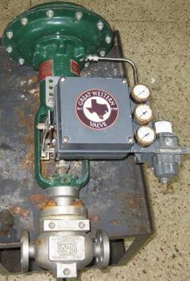 Used FISHER CONTROLS 1/2" 150 CF8M FLANGED RAISED FACE CONTROL VALVE WITH POSITIONER. REBUILT BY GREAT WESTERN VALVE LLC