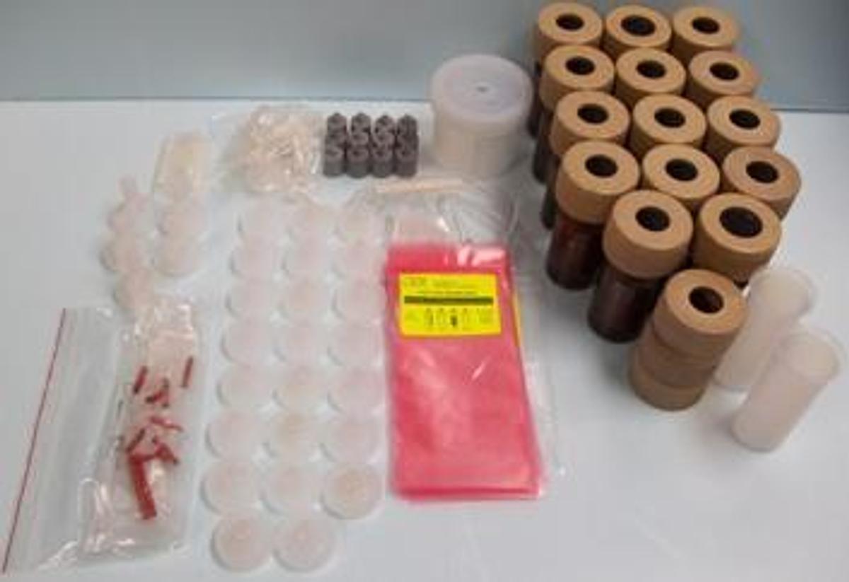 Used QTY. 1. LOT CEM MES-1000 VESSELS AND ACCESSORIES