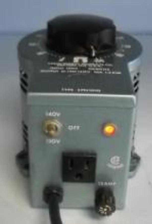 Used QTY. 1. STACO VARIABLE TYPE: 3PN1010 50/60HZ IN:120V OUT: 0-120V/140V 12A KVA:1.4 10A 7"X5"