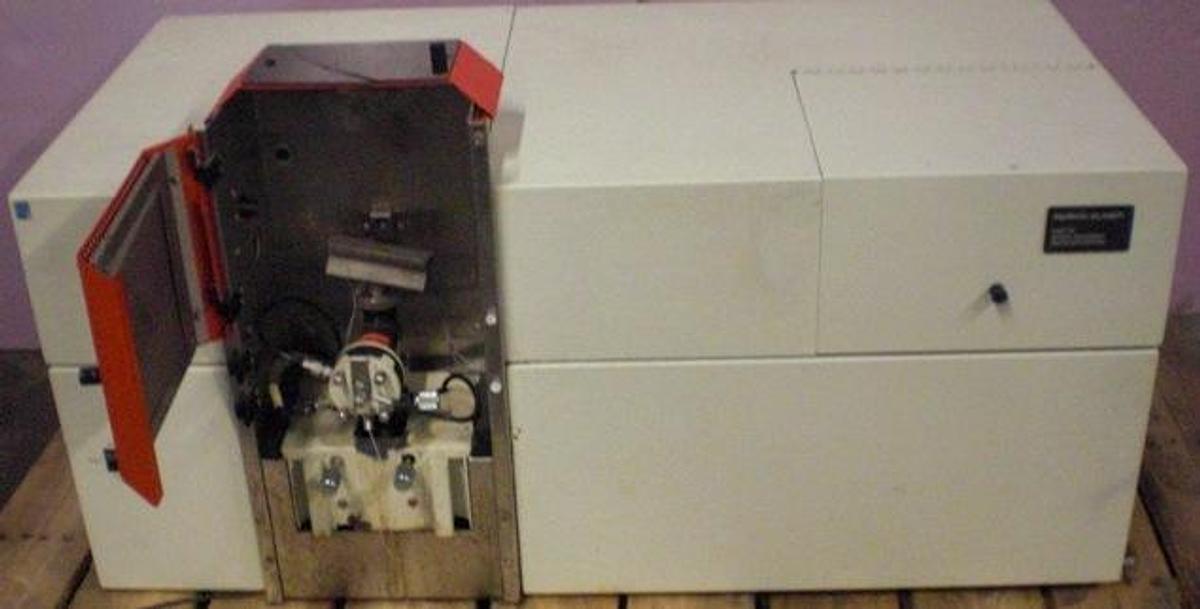 Used QTY. 1. PERKIN ELMER ATOMIC ABSORPTION SPECTROPHOTOMETER