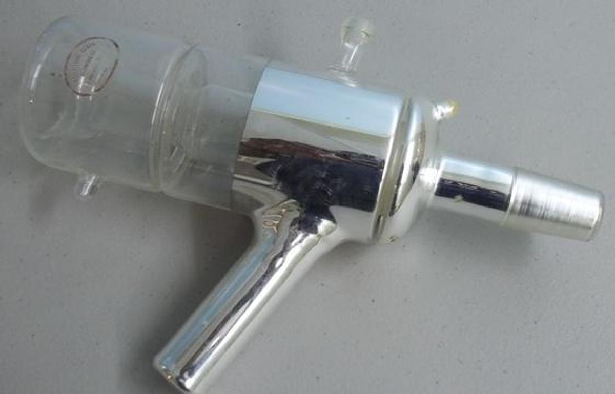 Used SCIENTIFIC GLASS CO. SILVERED VACUUM GLASS DISTILLATION HEAD COLUMN FEED ADAPTER