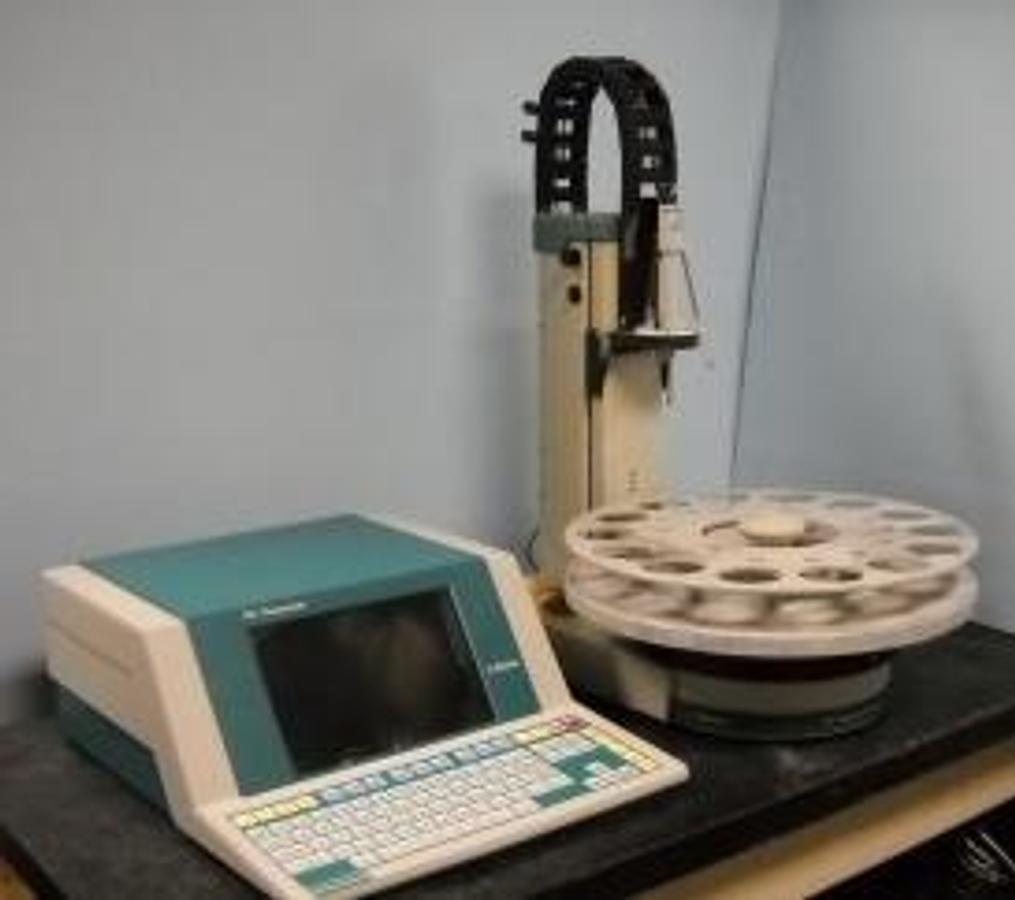 Used METROHM 717 SAMPLE CHANGER TYPE- 1.717.0010/08118