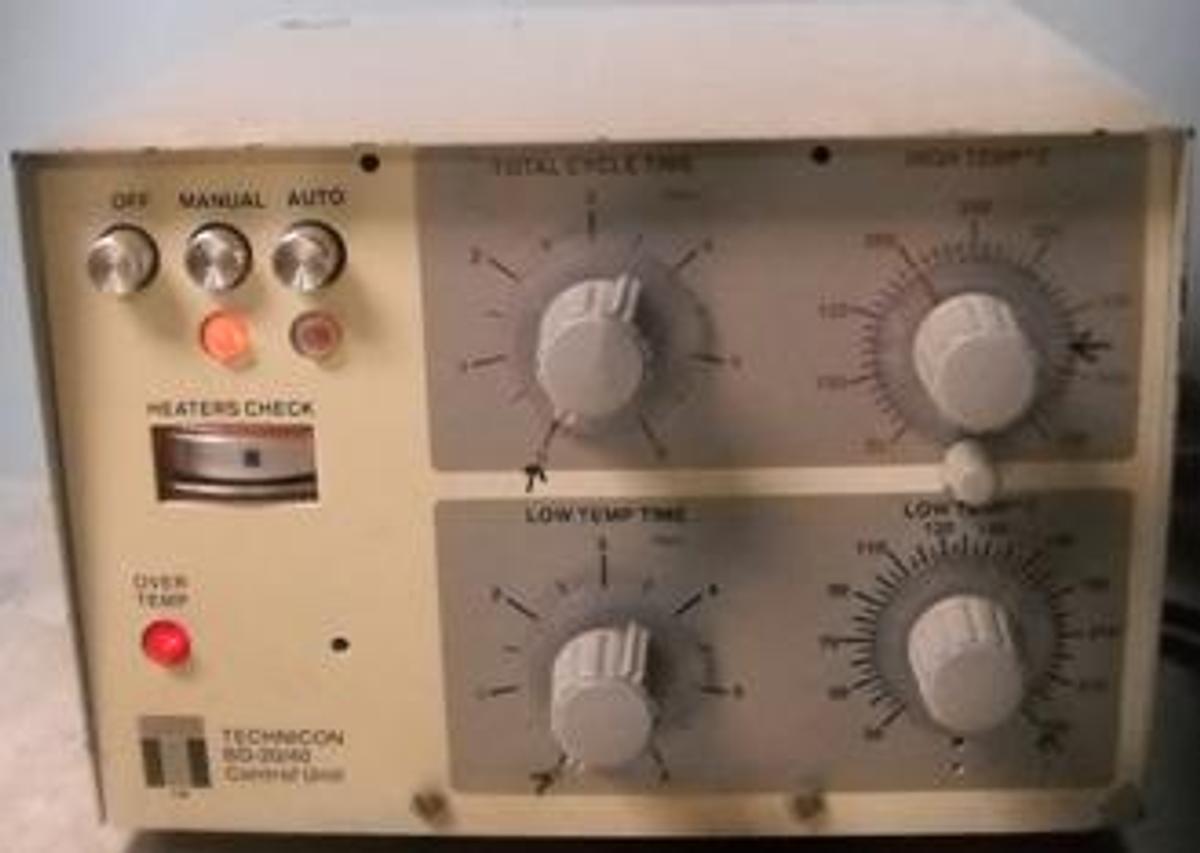 Used QTY. 1. TECHNICON INSTRUMENTS CORP CONTROLLER BD 20/40