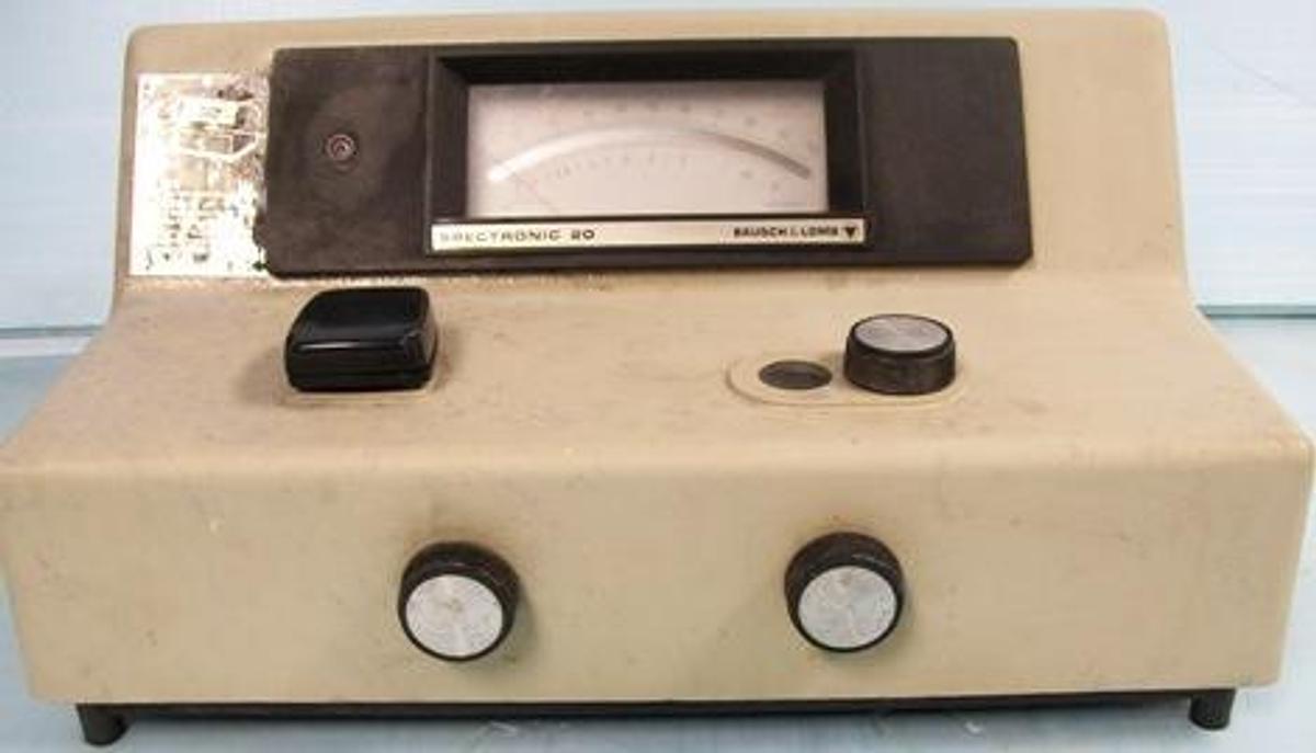 Used BAUSCH AND LOMB SPECTRONIC 20