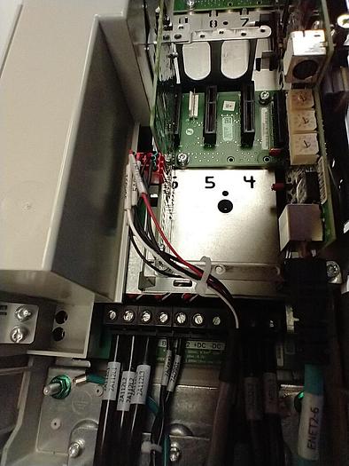 Used 2014 Allen-Bradley POWERFLEX 755 DRIVE 30HP 20G11ND034AA0NNNNN GH118