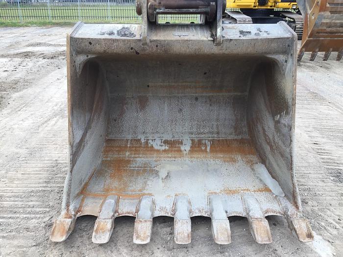 Used 2013 LIEBHERR R936 NLC